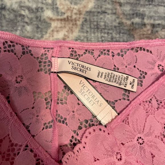 Victoria's Secret  Lacie Cheeky Panty Medium NWT’s - Picture 6 of 8